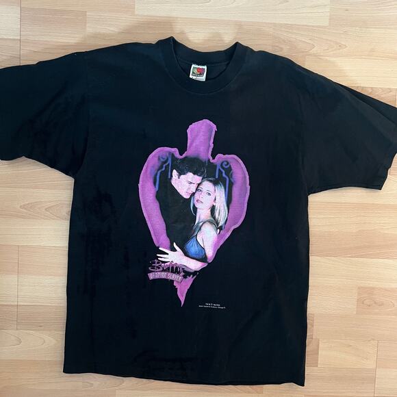 Rare Vintage 1998 Buffy the Vampire Slayer Promo T-Shirt Buffy Angel Heart NOS - Picture 1 of 8